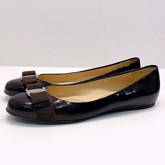 Ferragamo Brown Patent Leather Flats - Picture 5 of 12